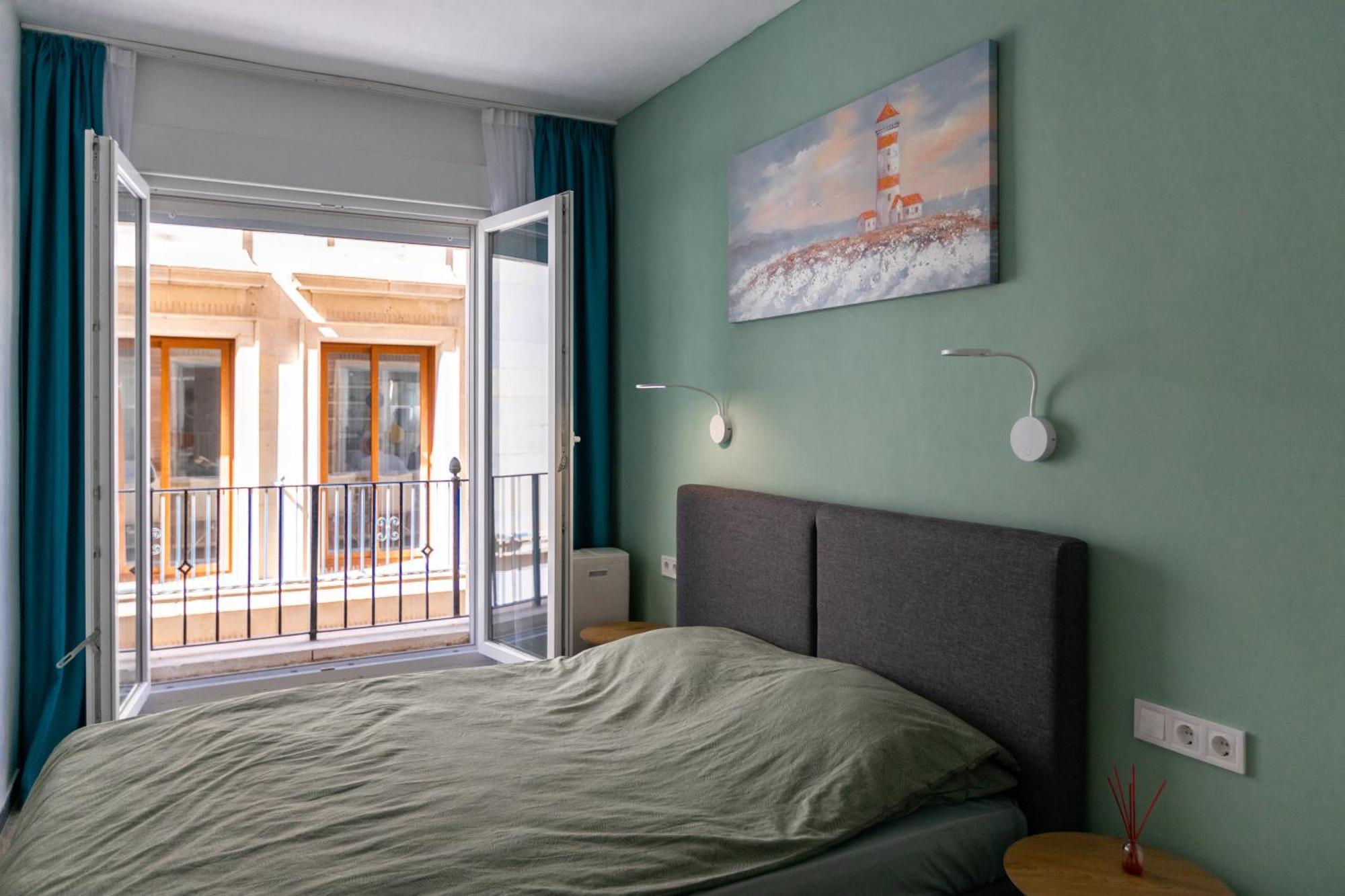 New Beach Apartments Аликанте Екстериор снимка