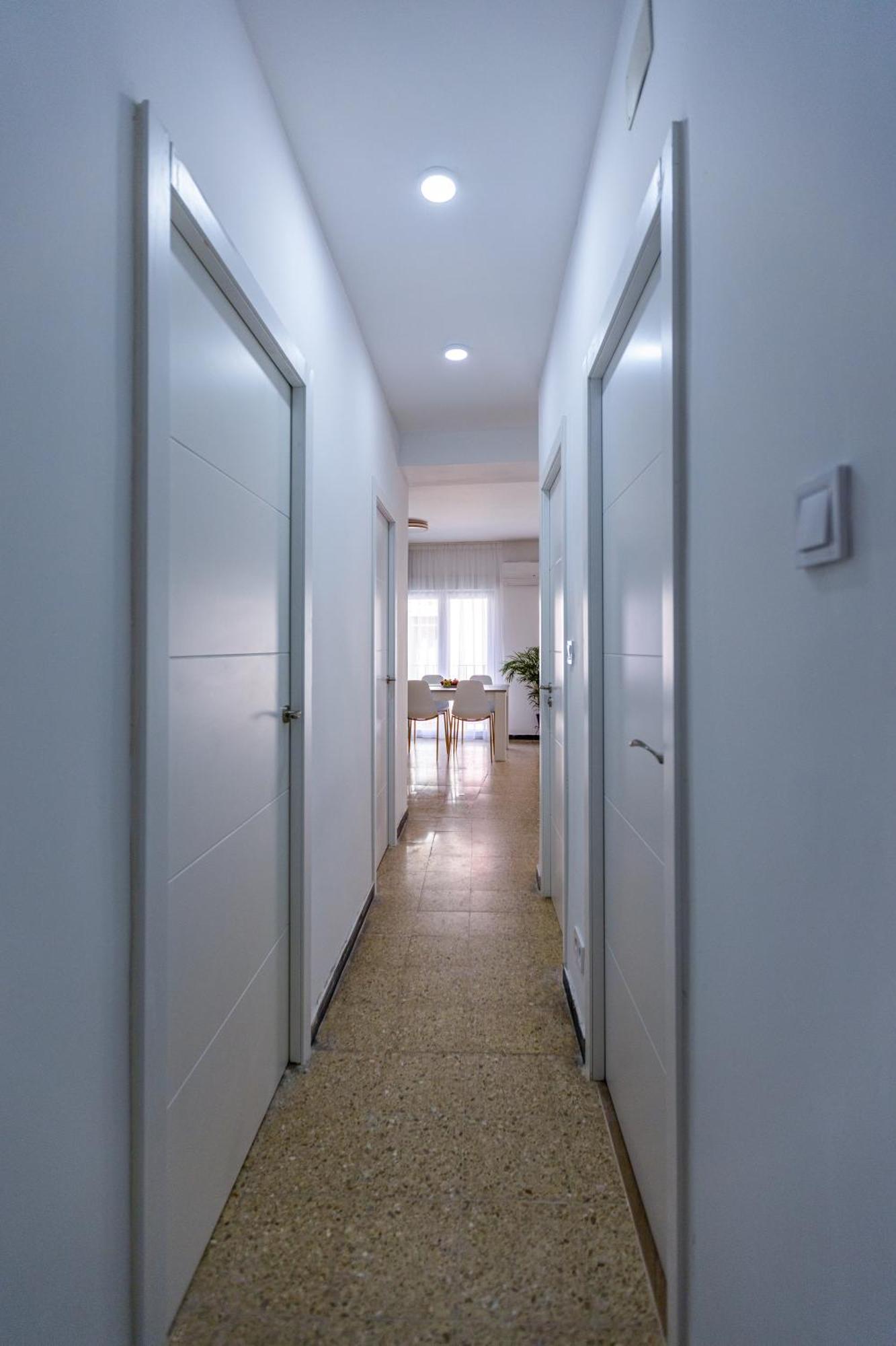 New Beach Apartments Аликанте Екстериор снимка