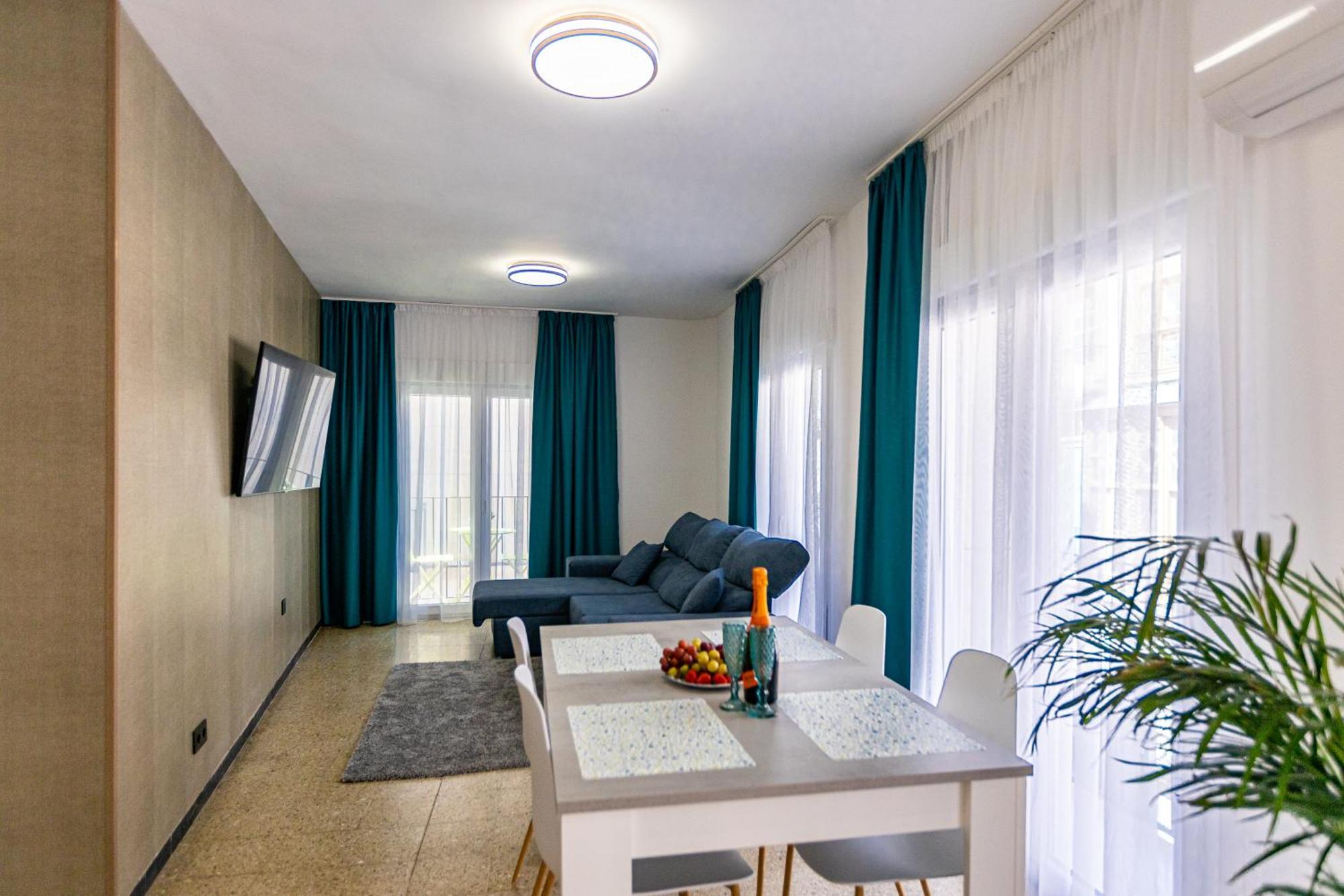 New Beach Apartments Аликанте Екстериор снимка