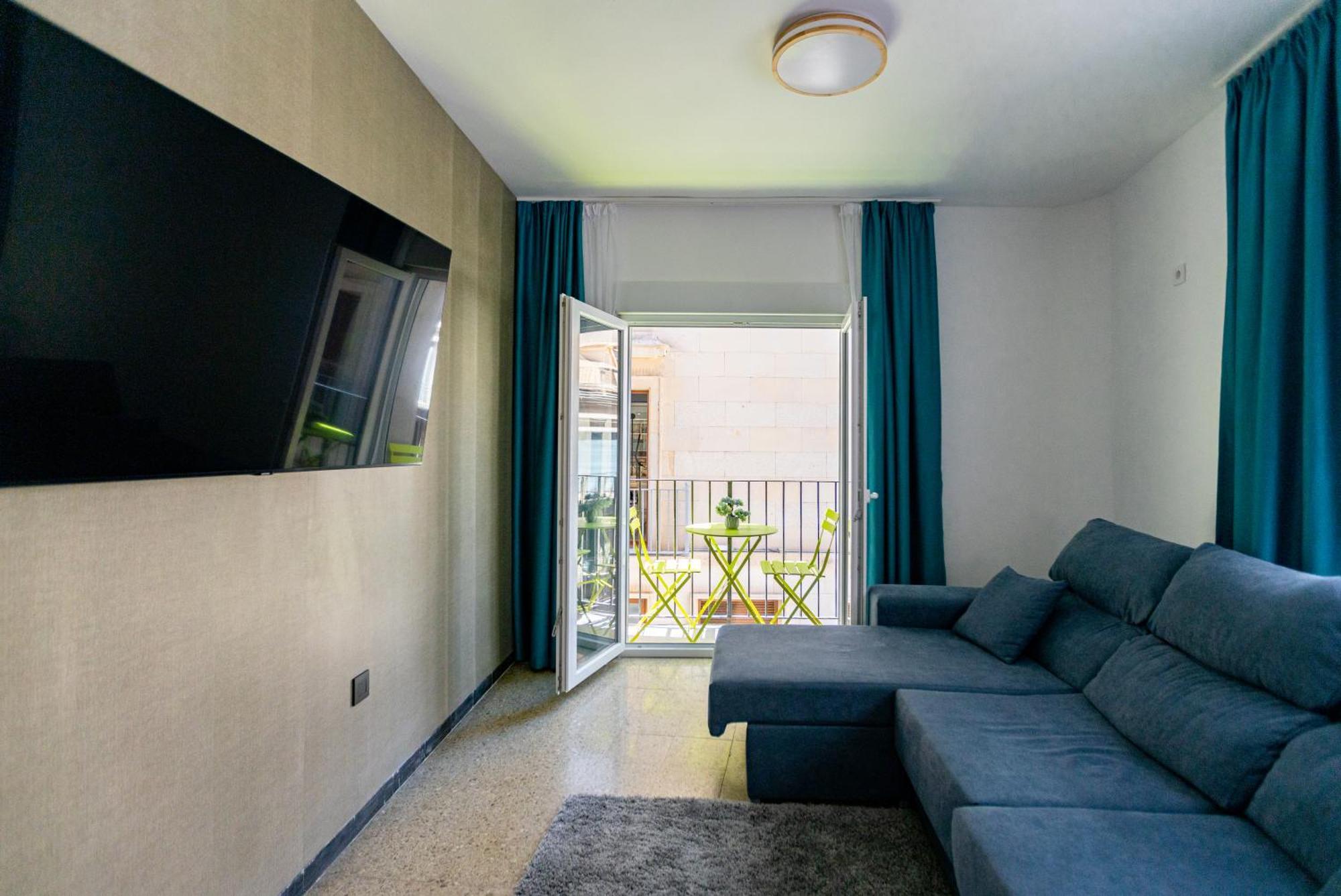 New Beach Apartments Аликанте Екстериор снимка